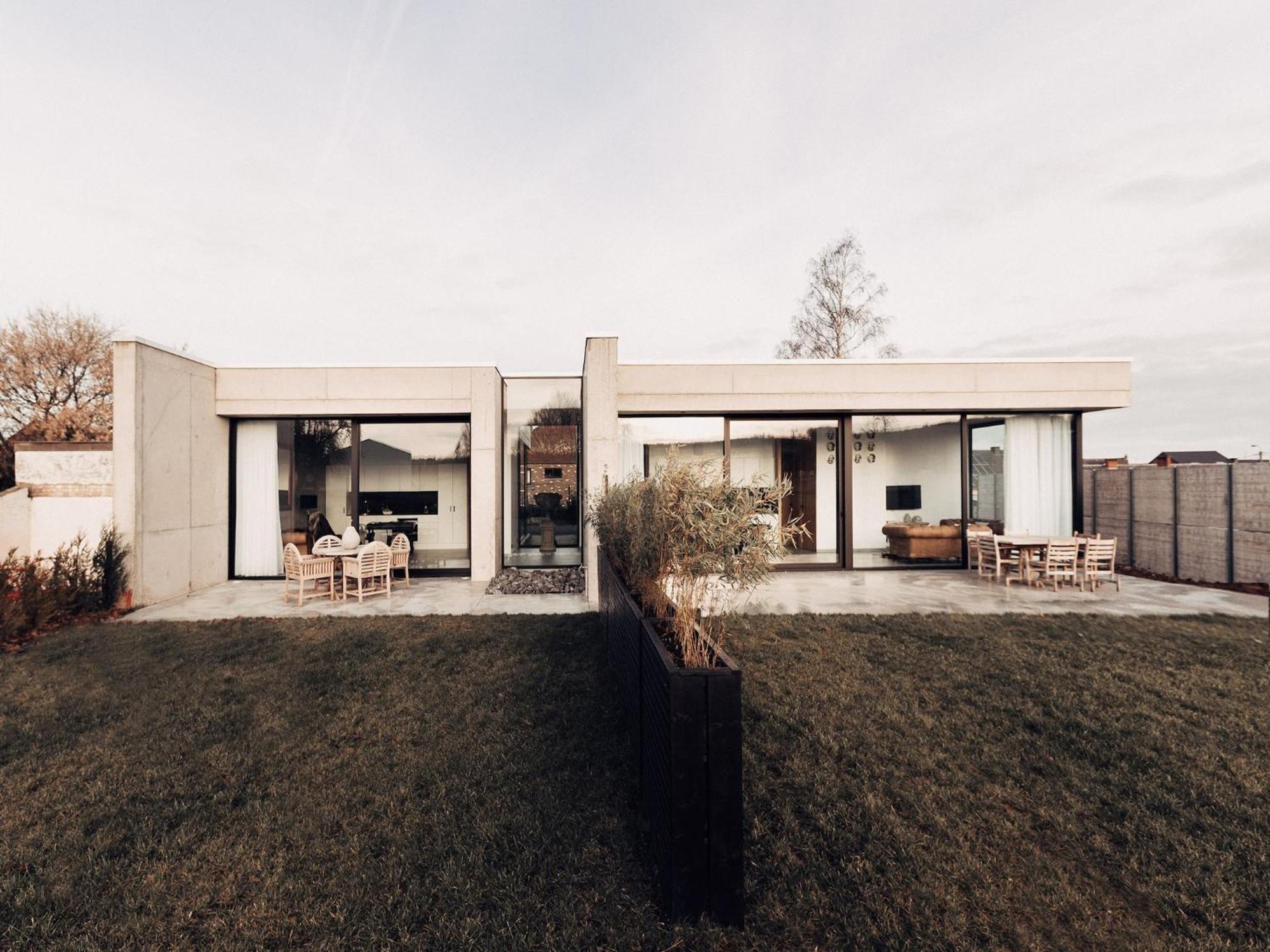 Cozy Villa In Dalhem Ardennes With Private Garden ภายนอก รูปภาพ