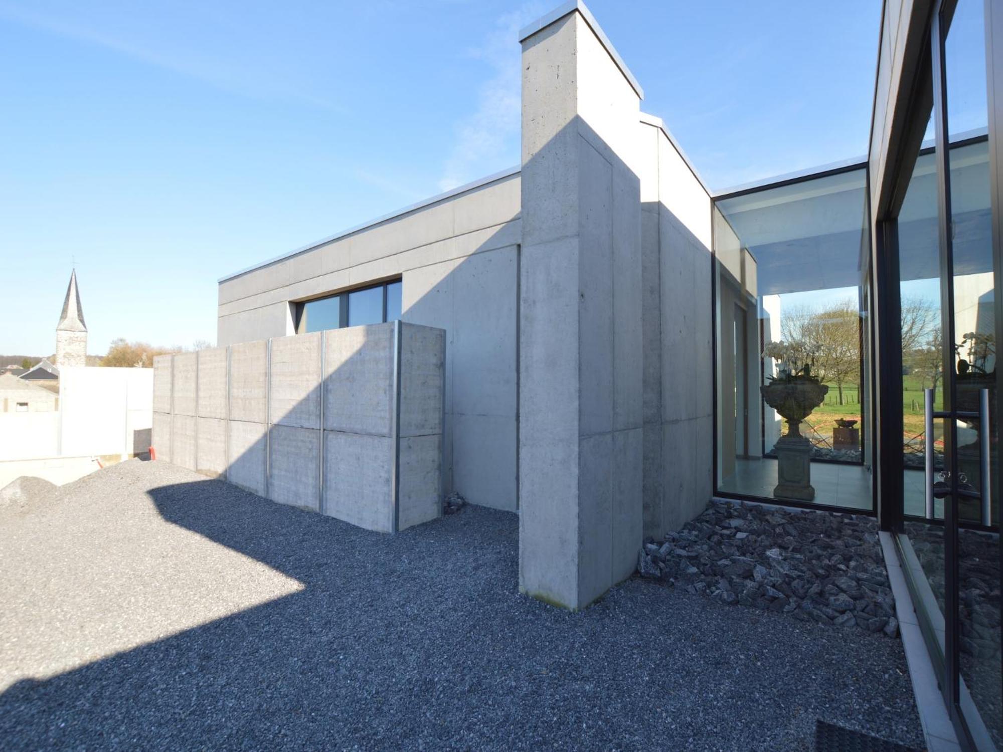 Cozy Villa In Dalhem Ardennes With Private Garden ภายนอก รูปภาพ