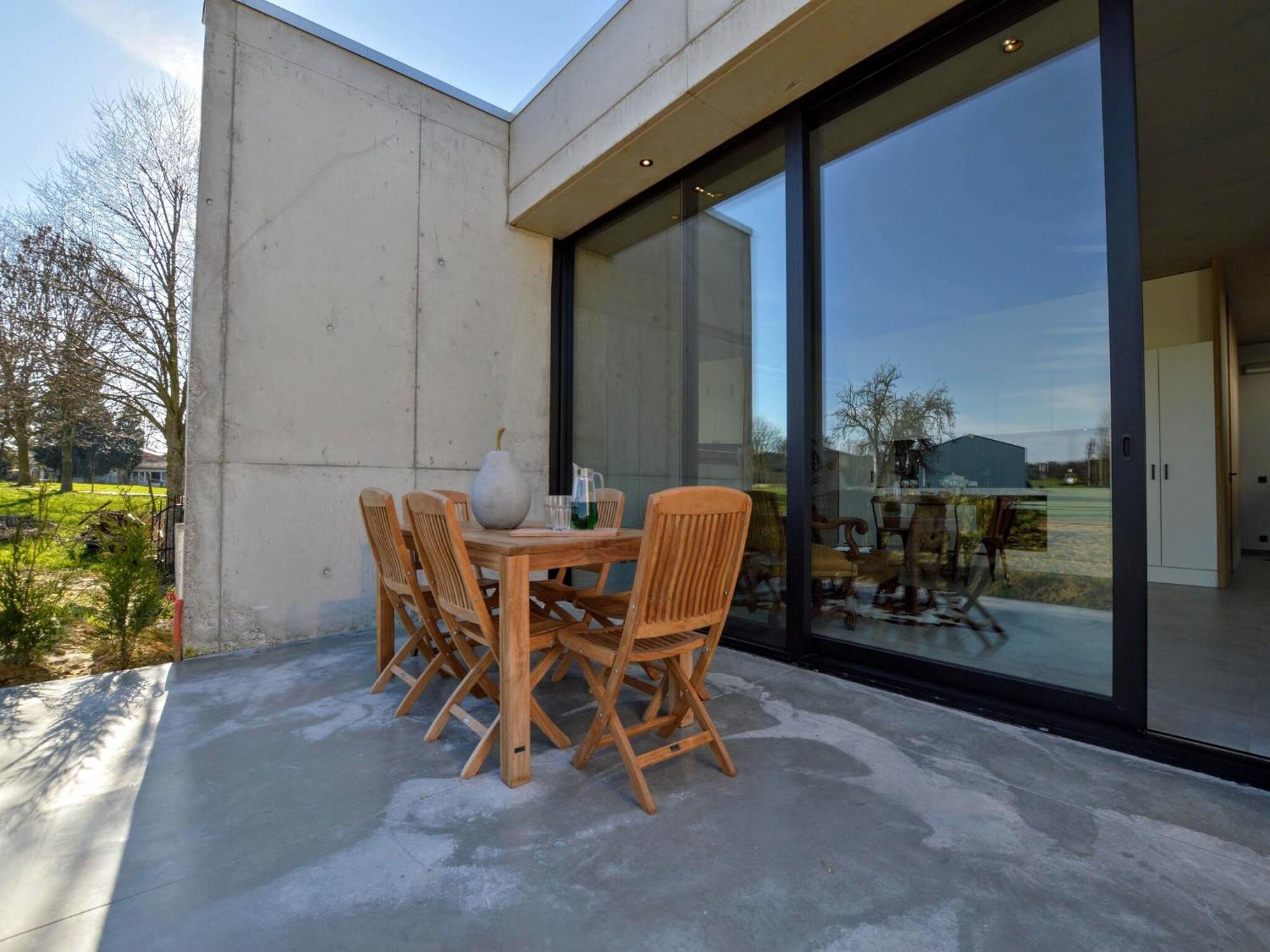 Cozy Villa In Dalhem Ardennes With Private Garden ภายนอก รูปภาพ