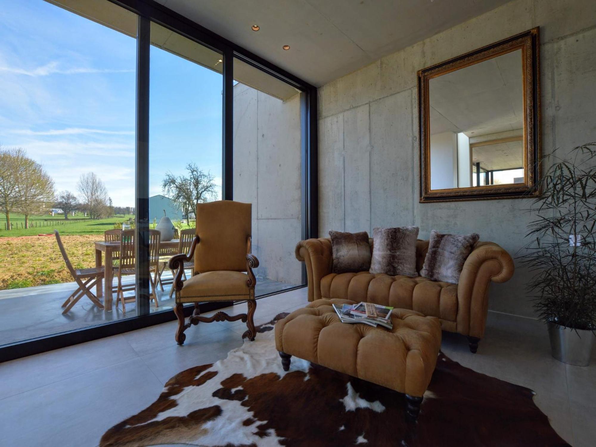 Cozy Villa In Dalhem Ardennes With Private Garden ภายนอก รูปภาพ
